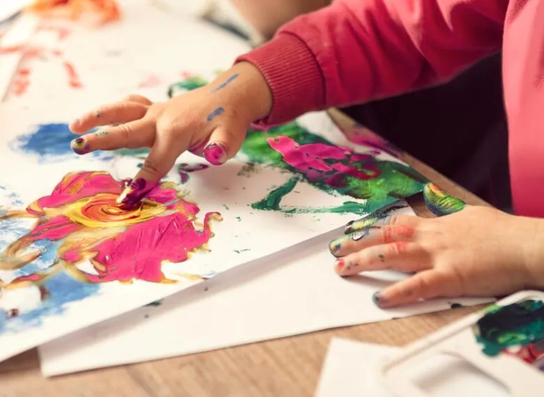 Small child fingerpainting